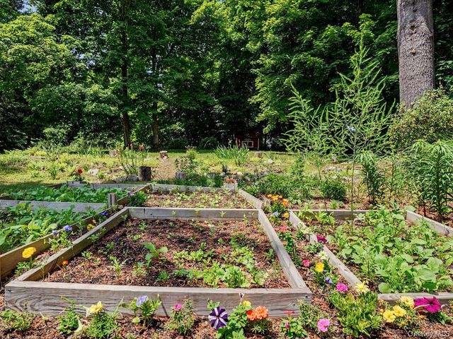 213 Peaceable Hill Road, Brewster, NY 10509