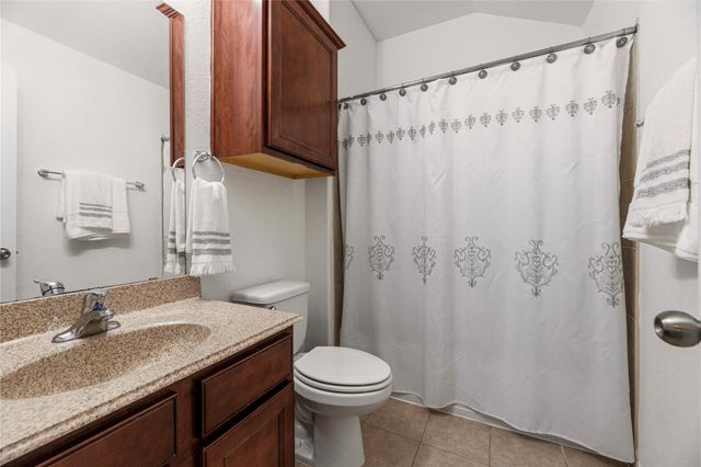 13301 Misting Falls Lane, Pearland, TX 77584