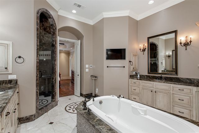 6628 Sondra Drive, Dallas, TX 75214