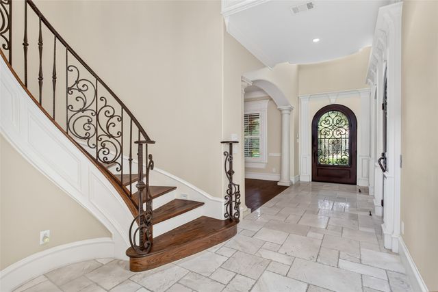 6628 Sondra Drive, Dallas, TX 75214