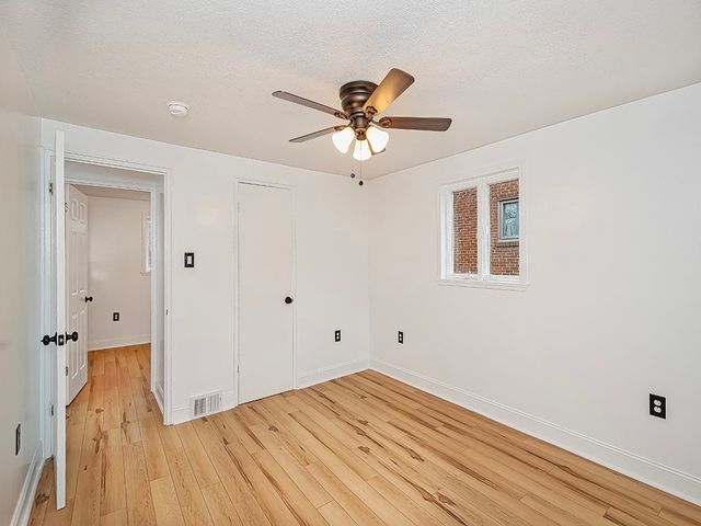 260 Creston Drive, West Mifflin, PA 15122