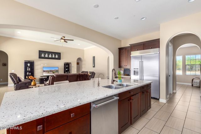 10924 N 136TH Place, Scottsdale, AZ 85259