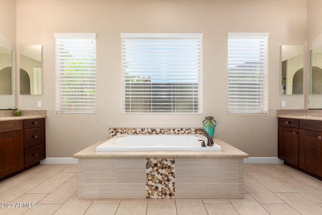 10924 N 136TH Place, Scottsdale, AZ 85259