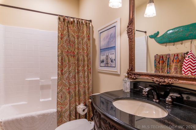 5810 W Orlando Circle, Broken Arrow, OK 74011