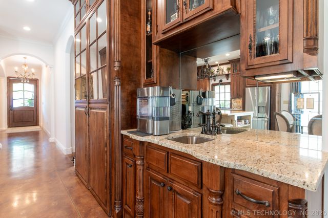 5810 W Orlando Circle, Broken Arrow, OK 74011