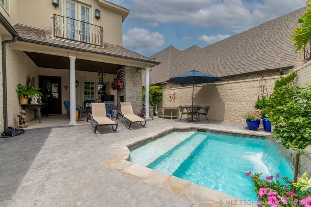 5810 W Orlando Circle, Broken Arrow, OK 74011