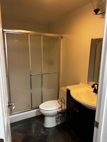 6320 Pebble Beach Dr, Vallejo, CA 94591