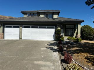 6320 Pebble Beach Dr, Vallejo, CA 94591
