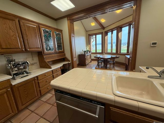 24010 Sherwood Dr, Plaquemine, LA 70764