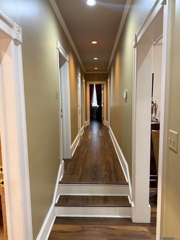 24010 Sherwood Dr, Plaquemine, LA 70764