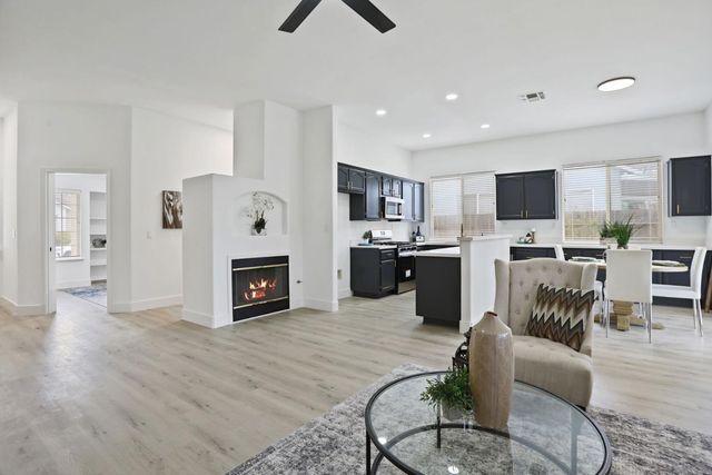 1829 Nighthawk Cir, Roseville, CA 95661