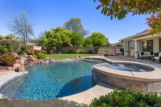 584 Rustic Ranch Ln, Lincoln, CA 95648