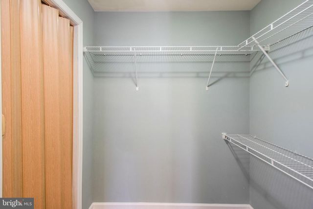 15309 LIONS DEN RD, Burtonsville, MD 20866