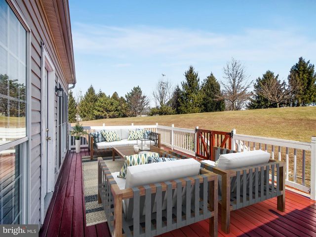 15309 LIONS DEN RD, Burtonsville, MD 20866