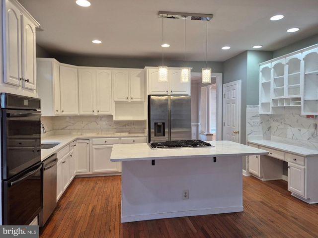 15309 LIONS DEN RD, Burtonsville, MD 20866