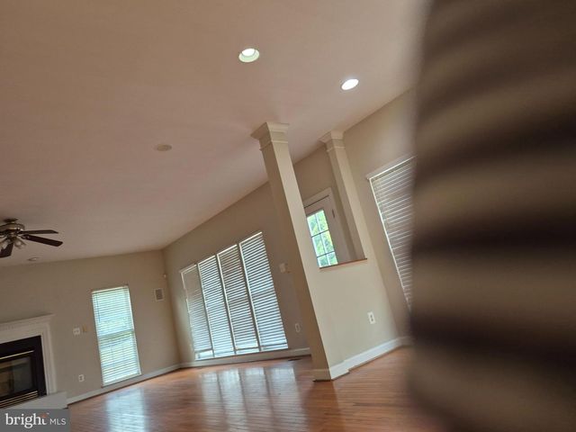 15309 LIONS DEN RD, Burtonsville, MD 20866
