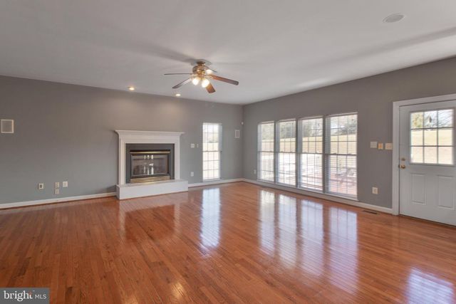 15309 LIONS DEN RD, Burtonsville, MD 20866