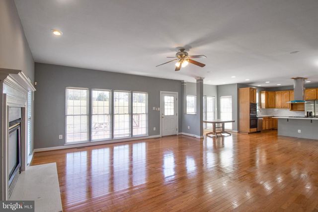 15309 LIONS DEN RD, Burtonsville, MD 20866
