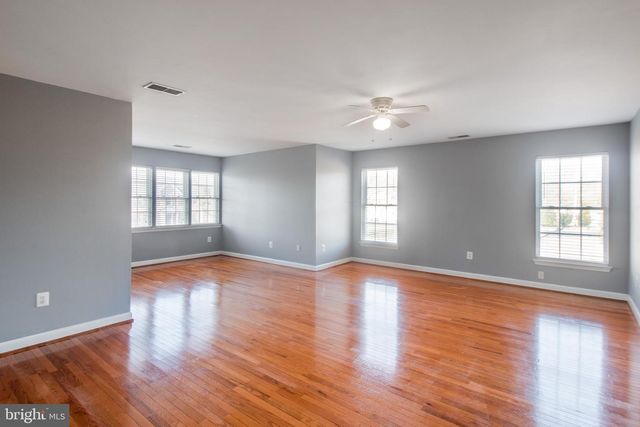 15309 LIONS DEN RD, Burtonsville, MD 20866
