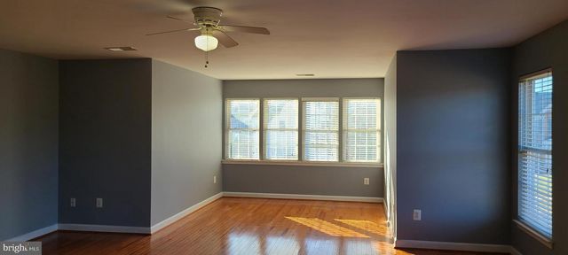 15309 LIONS DEN RD, Burtonsville, MD 20866