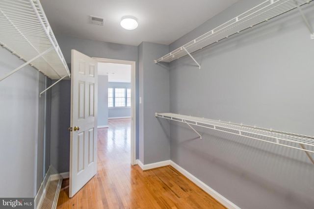15309 LIONS DEN RD, Burtonsville, MD 20866