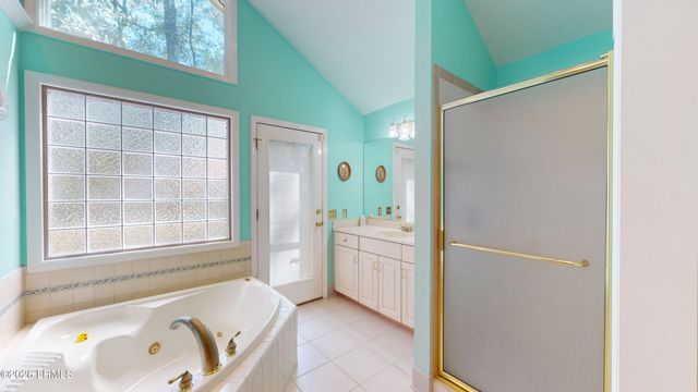 2 Sweet Gum Lane, Hilton Head Island, SC 29928