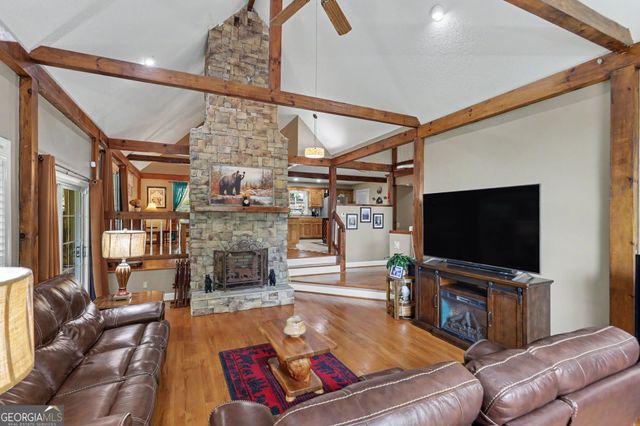 171 Bell Colony Road, Dillard, GA 30537