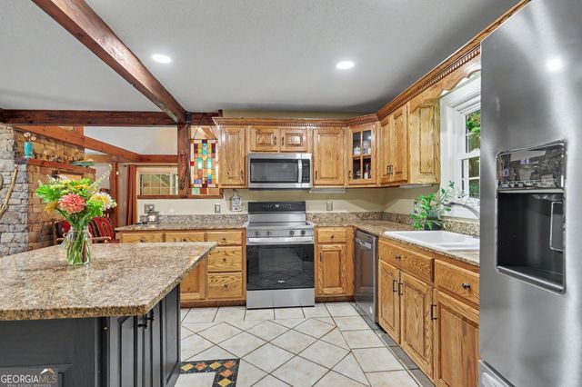 171 Bell Colony Road, Dillard, GA 30537