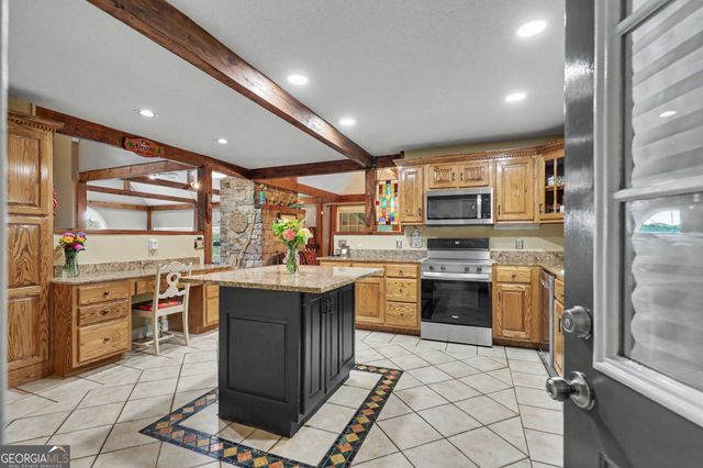 171 Bell Colony Road, Dillard, GA 30537
