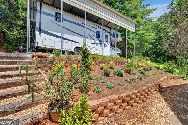 171 Bell Colony Road, Dillard, GA 30537