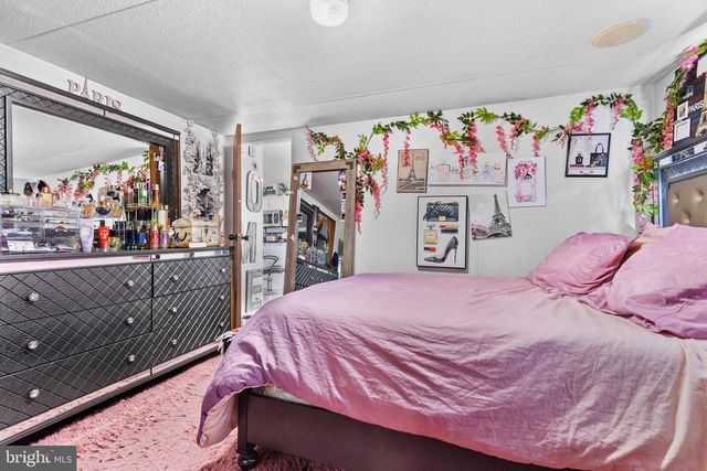 524 N PINE ST, Middletown, PA 17057