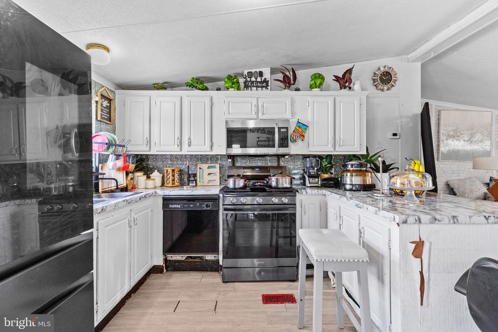 Image 10 of property listing at 524 N PINE ST, Middletown, PA 17057