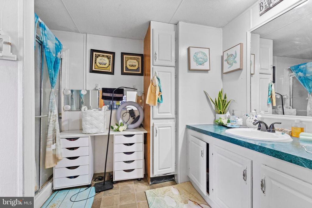 Image 14 of property listing at 524 N PINE ST, Middletown, PA 17057