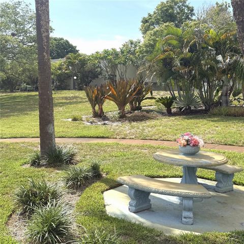 4221 LA SORRENTO COURT, Tampa, FL 33611