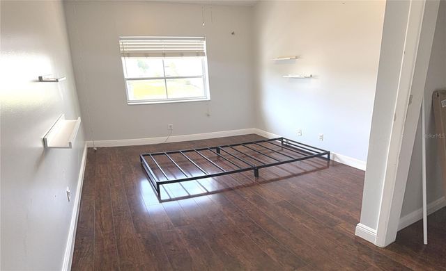 4221 LA SORRENTO COURT, Tampa, FL 33611