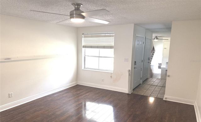 4221 LA SORRENTO COURT, Tampa, FL 33611
