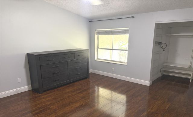 4221 LA SORRENTO COURT, Tampa, FL 33611
