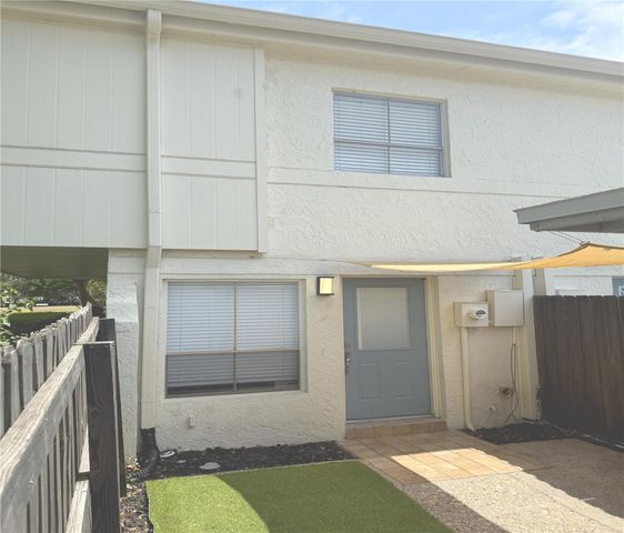 4221 LA SORRENTO COURT, Tampa, FL 33611