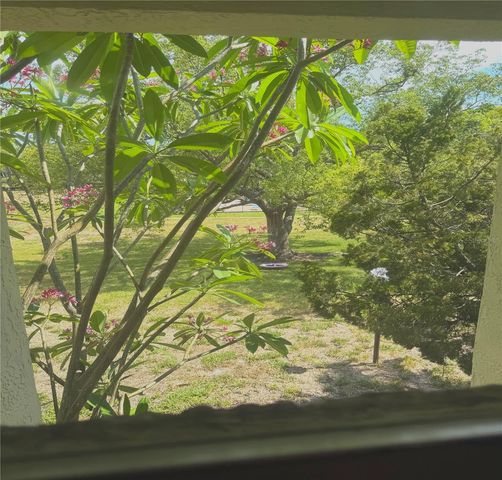 4221 LA SORRENTO COURT, Tampa, FL 33611