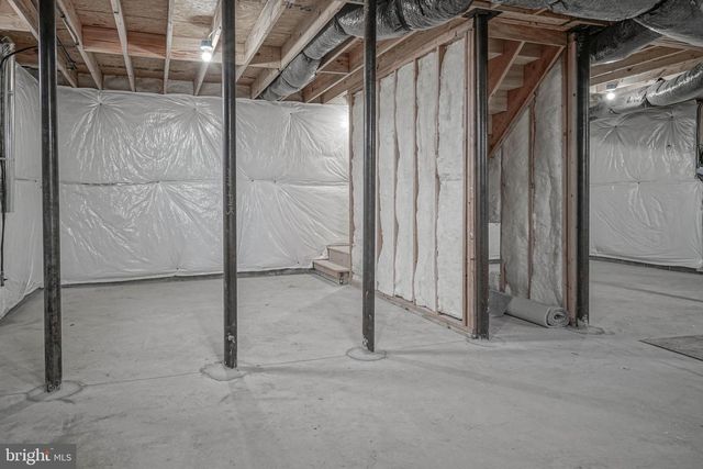 1 MYRTLE AVE, Gloucester City, NJ 08030