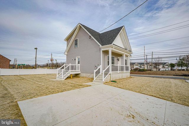 1 MYRTLE AVE, Gloucester City, NJ 08030