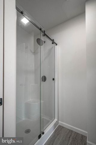 1 MYRTLE AVE, Gloucester City, NJ 08030