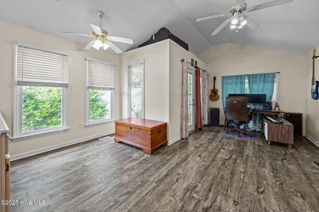 1744 Beaumont Drive, Greenville, NC 27858