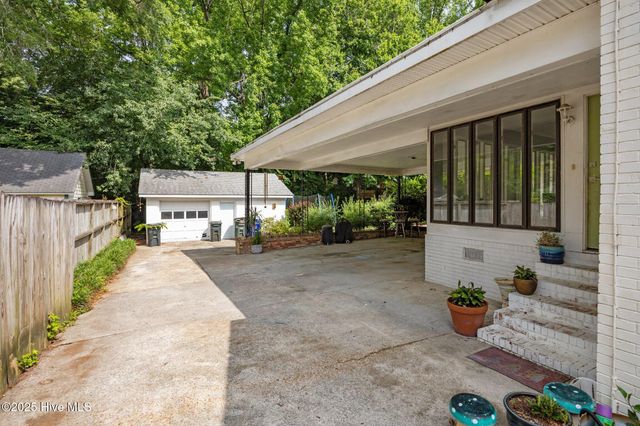 1744 Beaumont Drive, Greenville, NC 27858