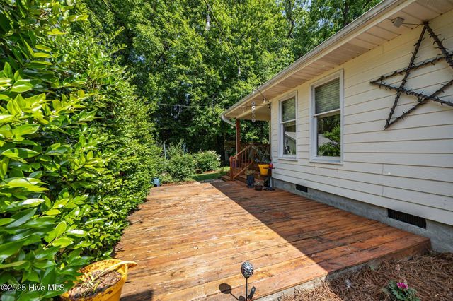 1744 Beaumont Drive, Greenville, NC 27858