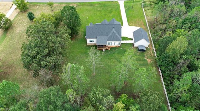 3437 Country Lane, Reidsville, NC 27320