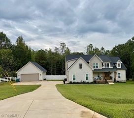3437 Country Lane, Reidsville, NC 27320