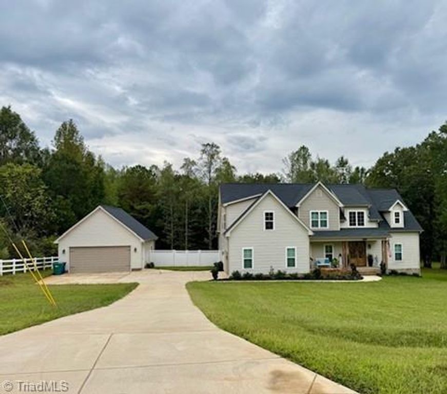3437 Country Lane, Reidsville, NC 27320