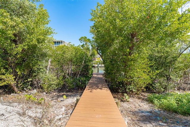 230 N GULF BOULEVARD, Placida, FL 33946