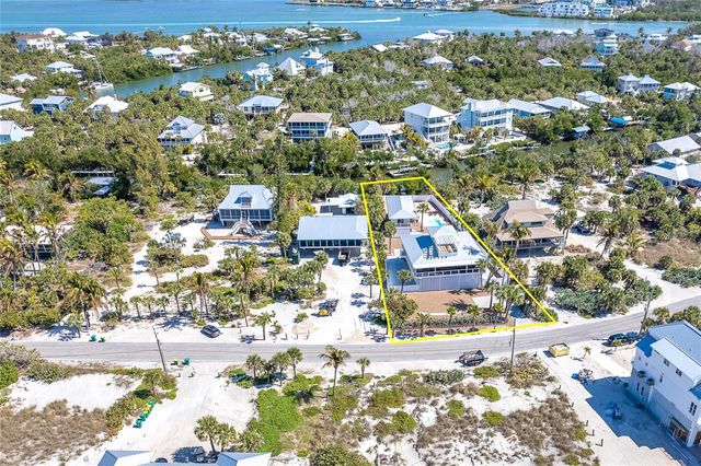 230 N GULF BOULEVARD, Placida, FL 33946